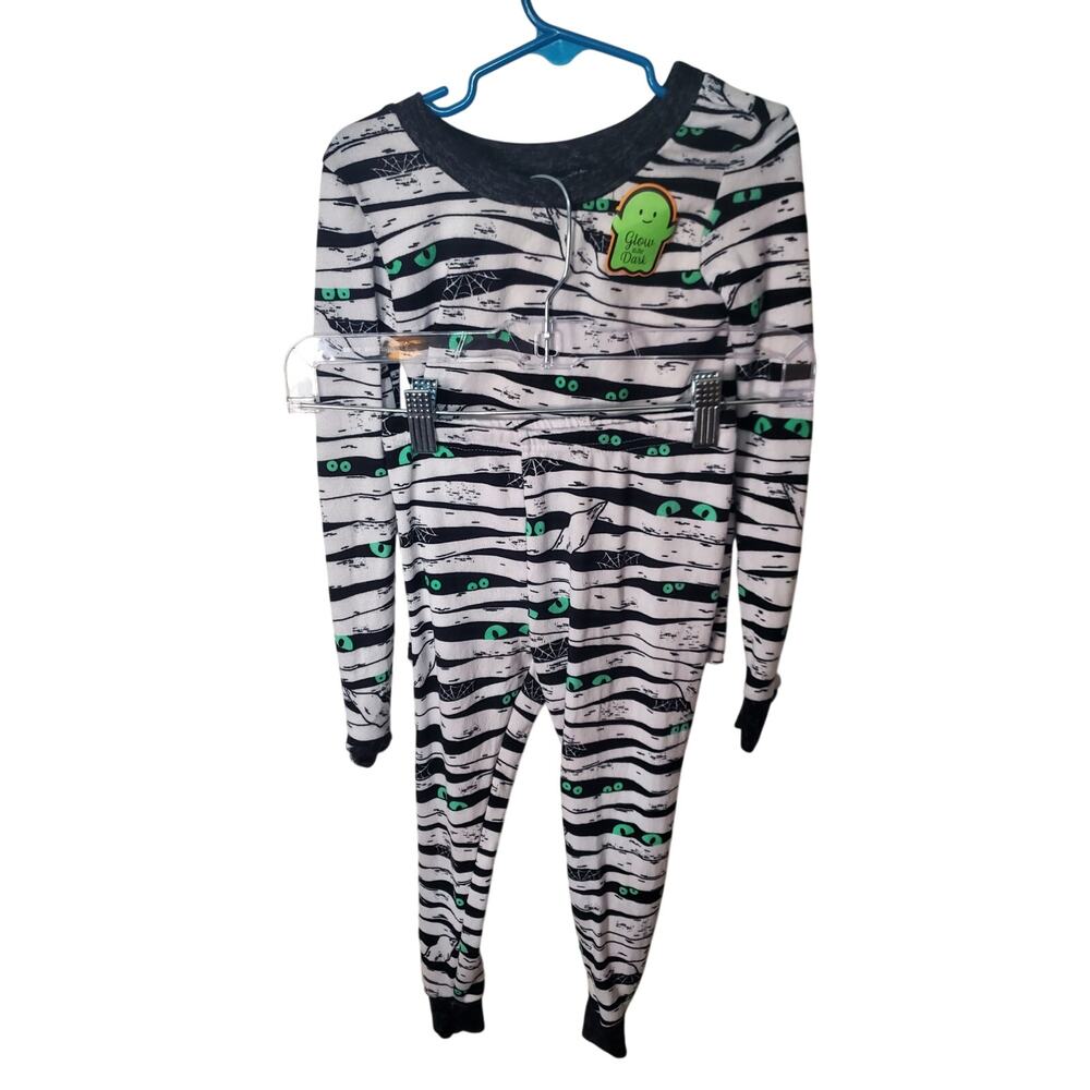Trick or Treat Sleep Kids Size 4 Pajama Set, NWOT